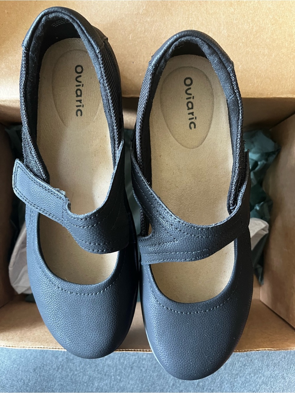 NWT Black Leather Mary Jane Comfort Walking Flats Size 10 NIB Velcro Closure